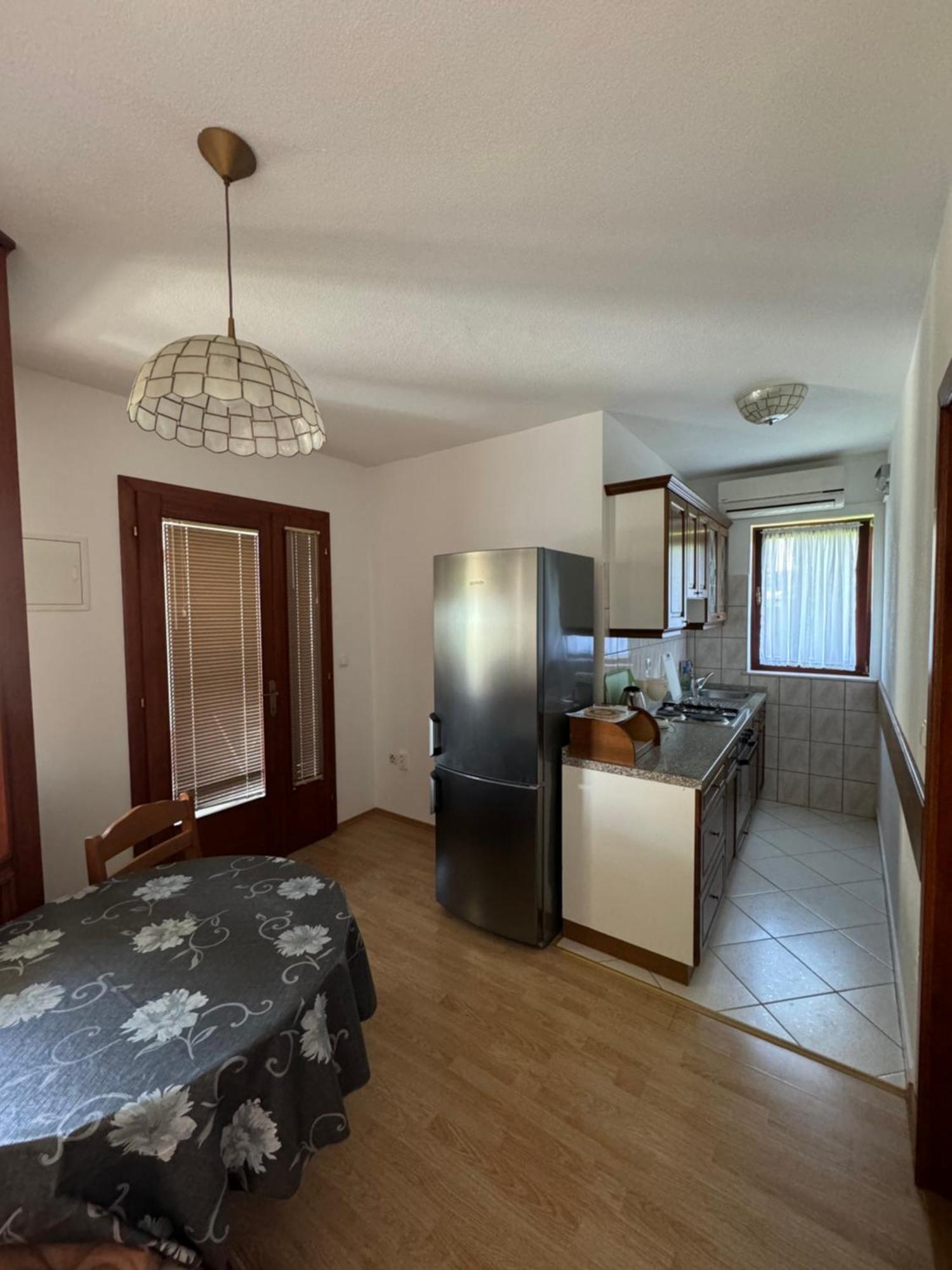 Apartament Tea Katnic *